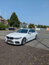 BMW 520d xDrive A / M Paket / inkl. Wartungspaket - BMW 520: 520d M Paket