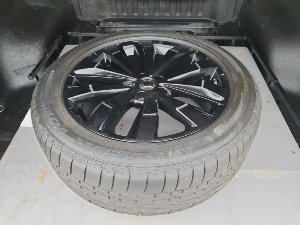 Fahrzeugabbildung Volkswagen Amarok Highline Delta Umbau Hardtop STHZ