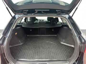 Toyota Avensis - 11