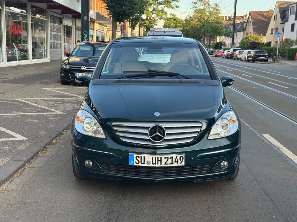 Mercedes-Benz B 170