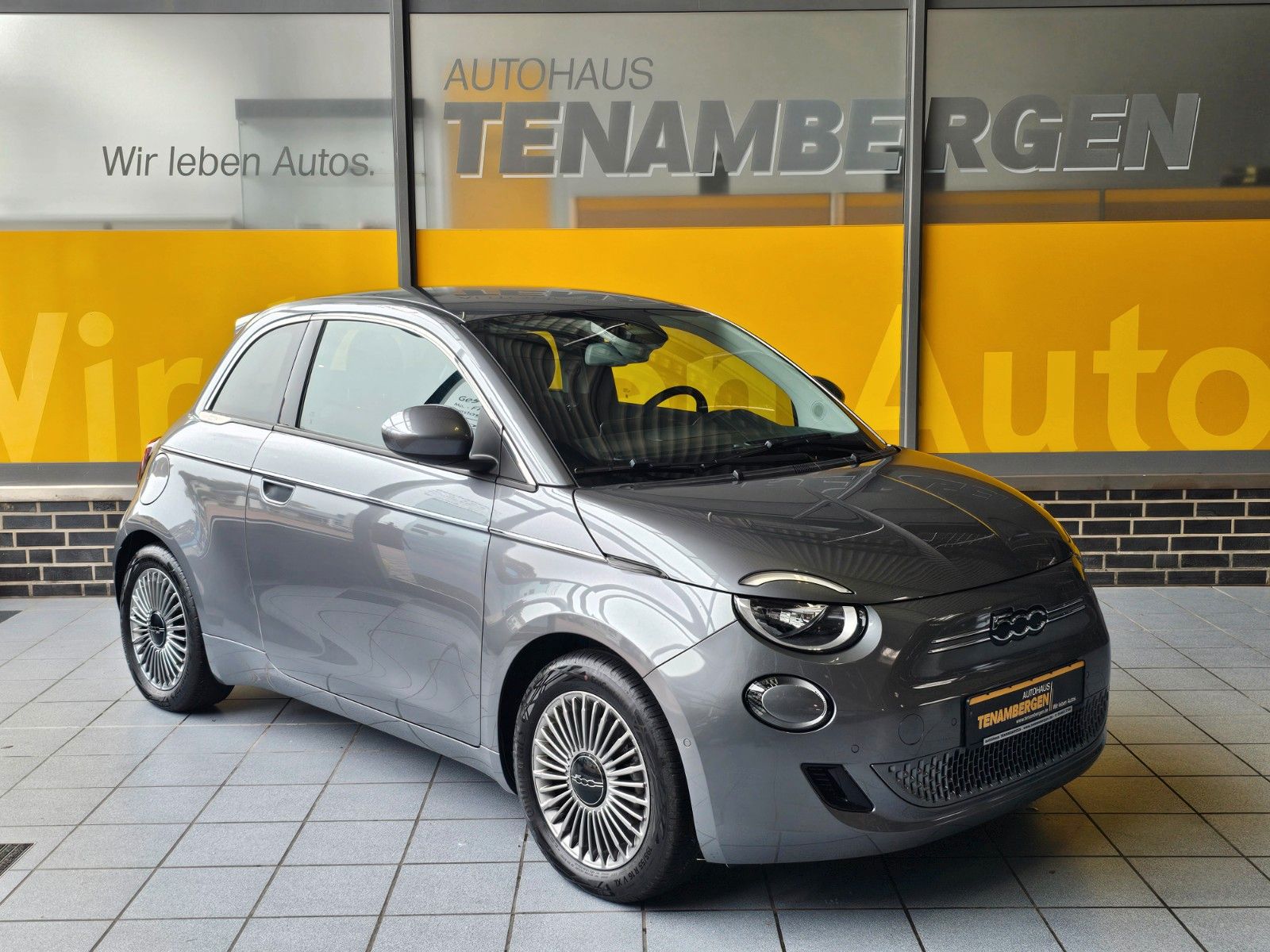 Fiat 500e Sitzheizung Keyless Kamera