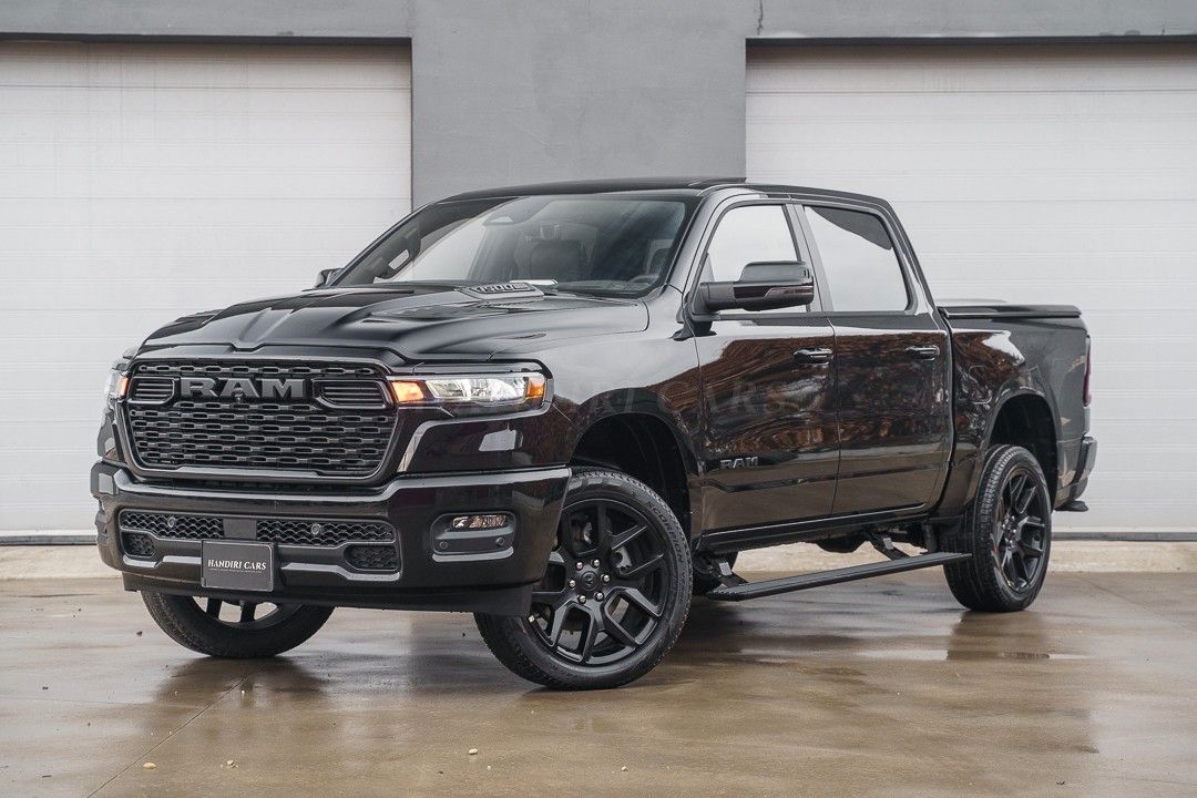 Dodge 2026 RAM Sport Night G/T €67800 +FLOOR SHIFTER