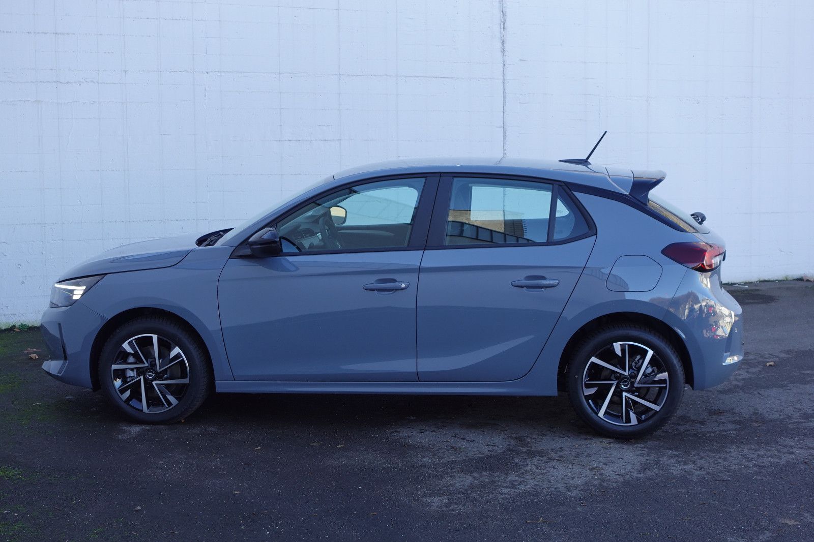 Fahrzeugabbildung Opel Corsa Hybrid Edition Sitzh.,Allwetter,LED,PDC