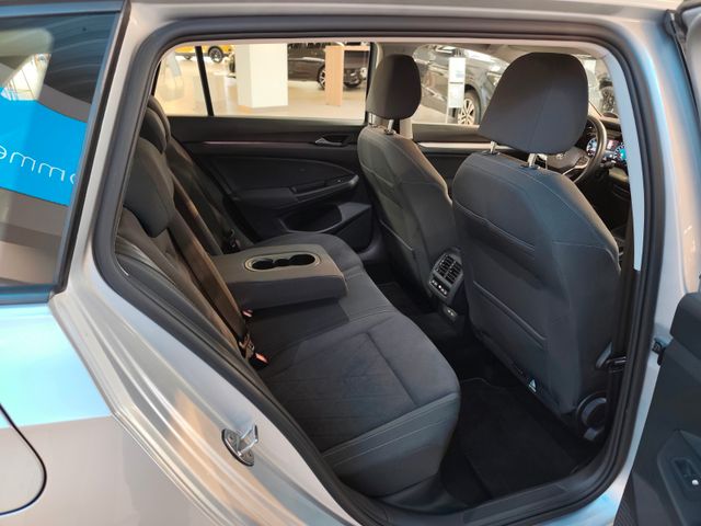 Golf VIII Variant 1.5 eTSI DSG *Massage*Standh*