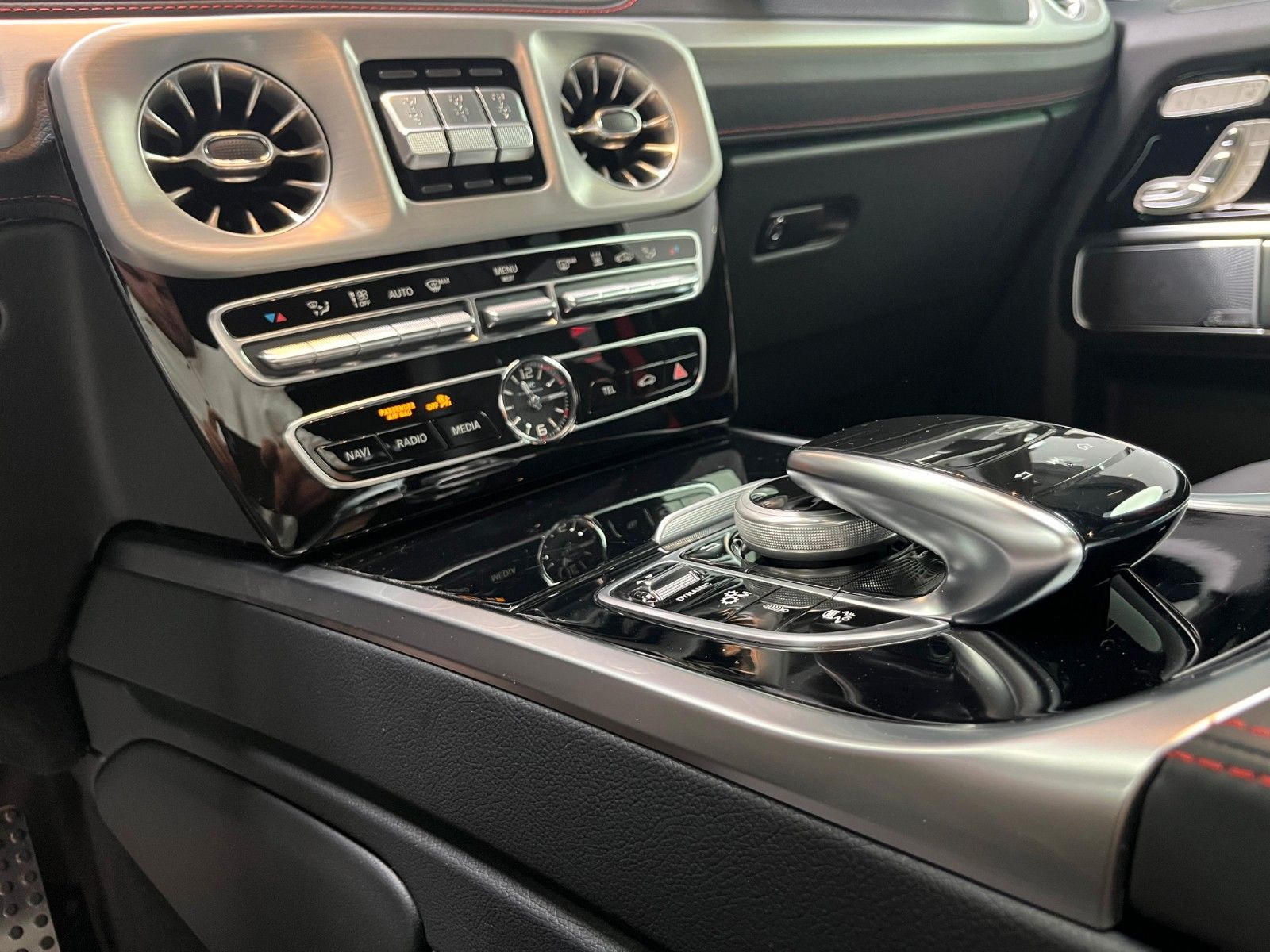 Fahrzeugabbildung Mercedes-Benz G 63 AMG*Performance*22"Manufaktur*Night II*360°