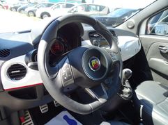 Fahrzeugabbildung Abarth 500C SCHECKHEFTGEPFLEGT Interscope