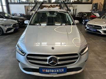 Mercedes-Benz B 200 *Kamera*PDC*Leder*Keyless*Navi*