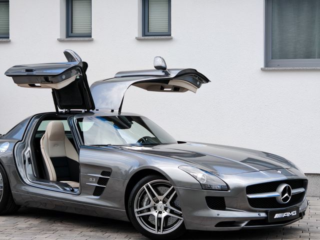 Mercedes-Benz SLS AMG 1. HAND | 16 TKM | ERSTLACK | PERFEKT