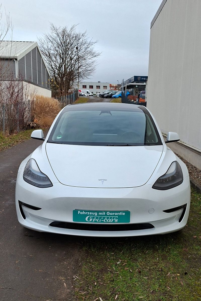 Tesla Model 3 Basis RWD TÜV NEU imagem 2