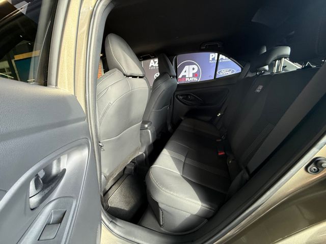 Toyota Yaris Cross Hybrid AWD-i Adventure