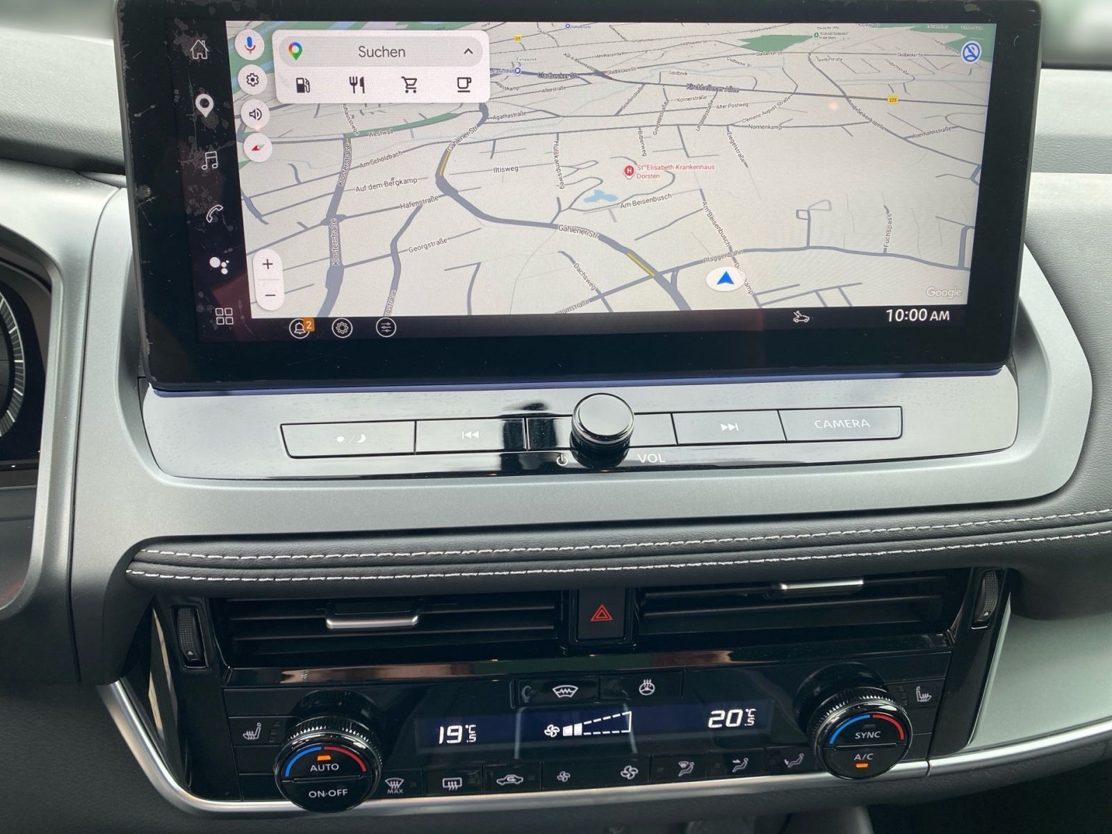 Fahrzeugabbildung Nissan Qashqai 1.3 DIG-T AT MHEV N-Connecta *Pano*360'*
