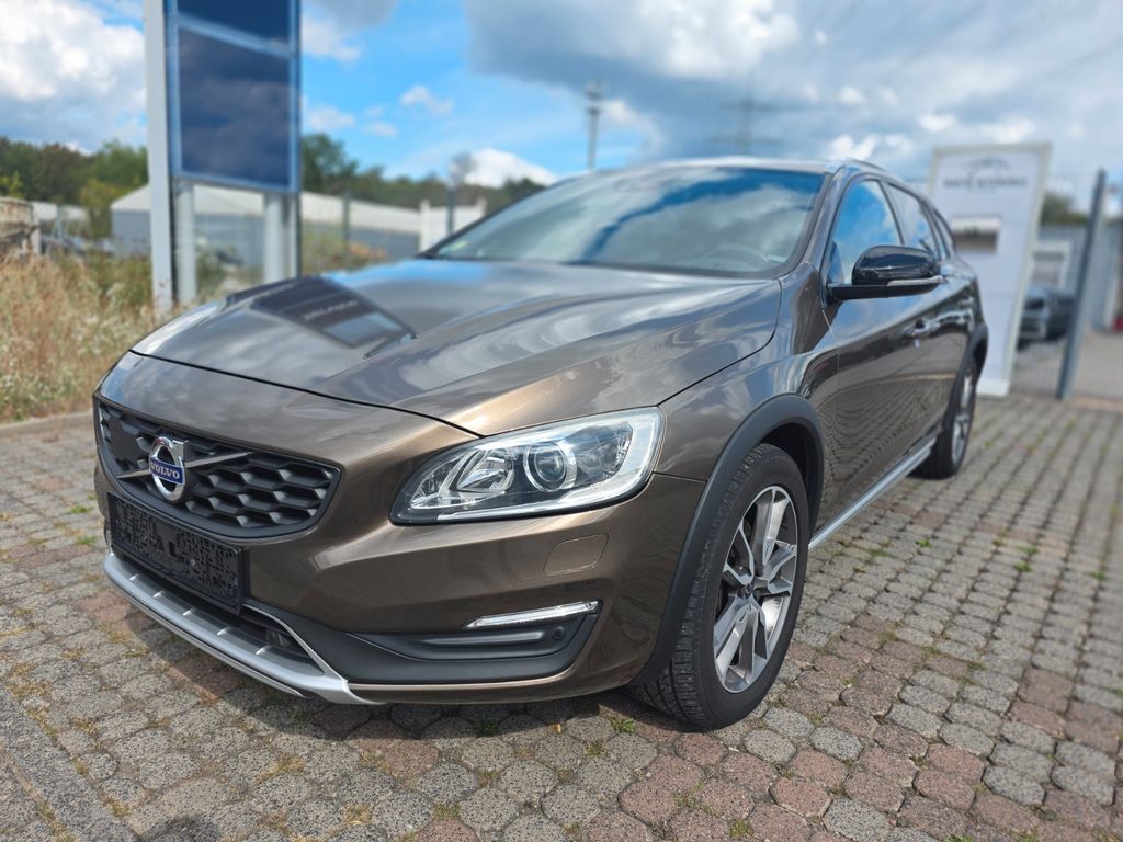 Image of Volvo V60 Cross Country