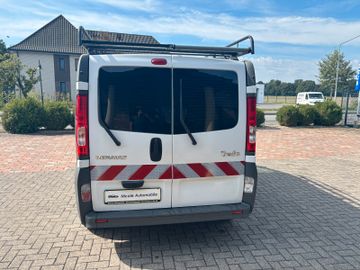 Renault Trafic - 6