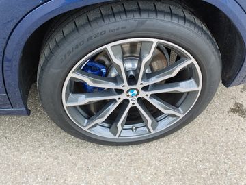 BMW X3 M40d A Head-Up HiFi DAB LED WLAN Pano.Dach
