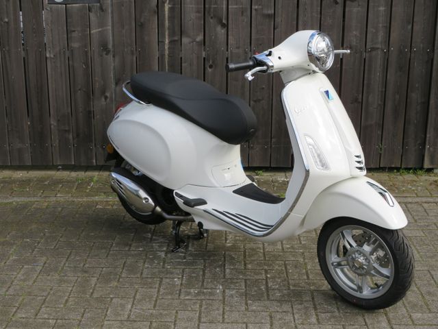 Vespa Primavera 50 IGET EURO 5+