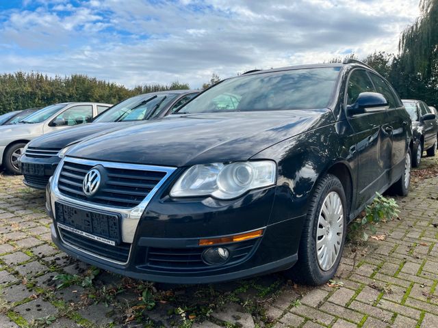 Volkswagen Passat 1.4 TSI Comfortline,SHZ,GRA,PDC!