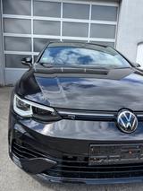 Volkswagen VIII Lim.R Performance 4Motion*AKRAPOVIC - Volkswagen Golf mit Benzin-Antrieb: Schiebedach, Limousine