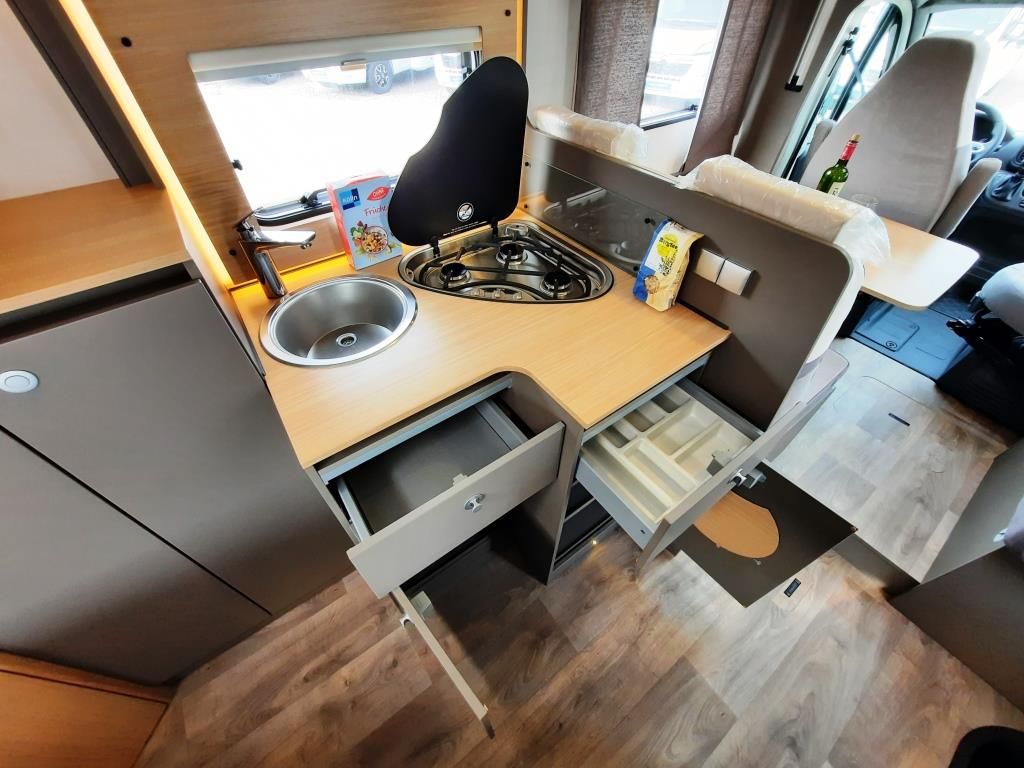 Fahrzeugabbildung LMC Tourer Lift H 630 Verfüg./Sparen Sie 17.161,- €
