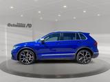 Volkswagen Tiguan 2.0 TSI BMT R 4Motion DCC HUD Pano 4xSHZ - mit Benzin-Antrieb: Blau, Beheizbares Lenkrad, Geländewagen