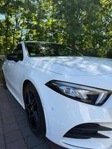 Mercedes-Benz A 220 AMG-Line | Night | Widescreen | Service B - Mercedes-Benz A 220 von privat