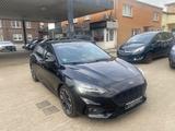 Ford Focus Lim. ST-Line*1.Hand* - Ford Focus Gebrauchtwagen in Braunschweig