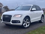 Audi Q5 2.0 TFSI 132 kW quattro S-Line-6-gang - Audi Q5 aus 2013 mit Benzin-Antrieb: Geländewagen