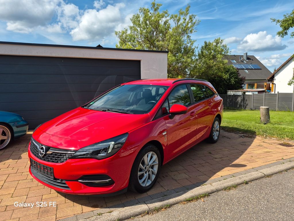 Image of Opel Astra