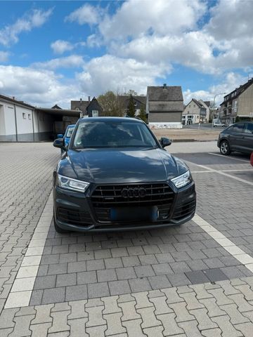 AUDI Audi Q5 50TDI