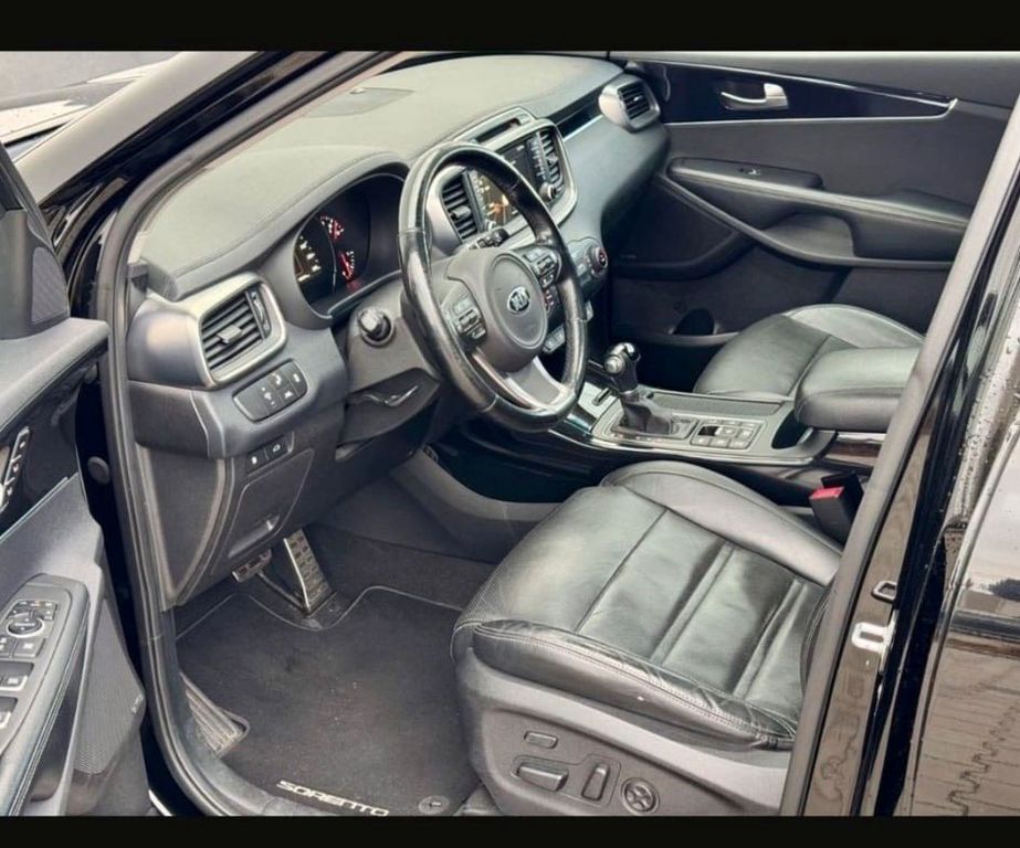 Image of Kia Sorento