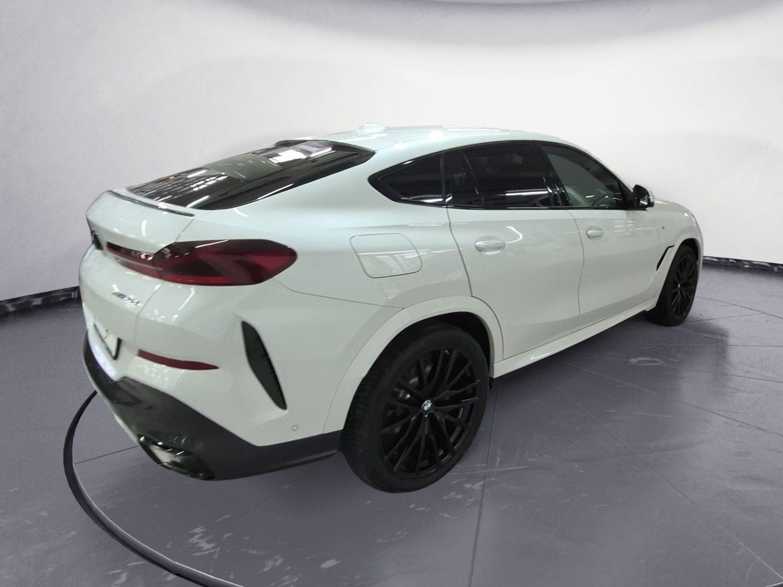 BMW X6 M - Bild 3