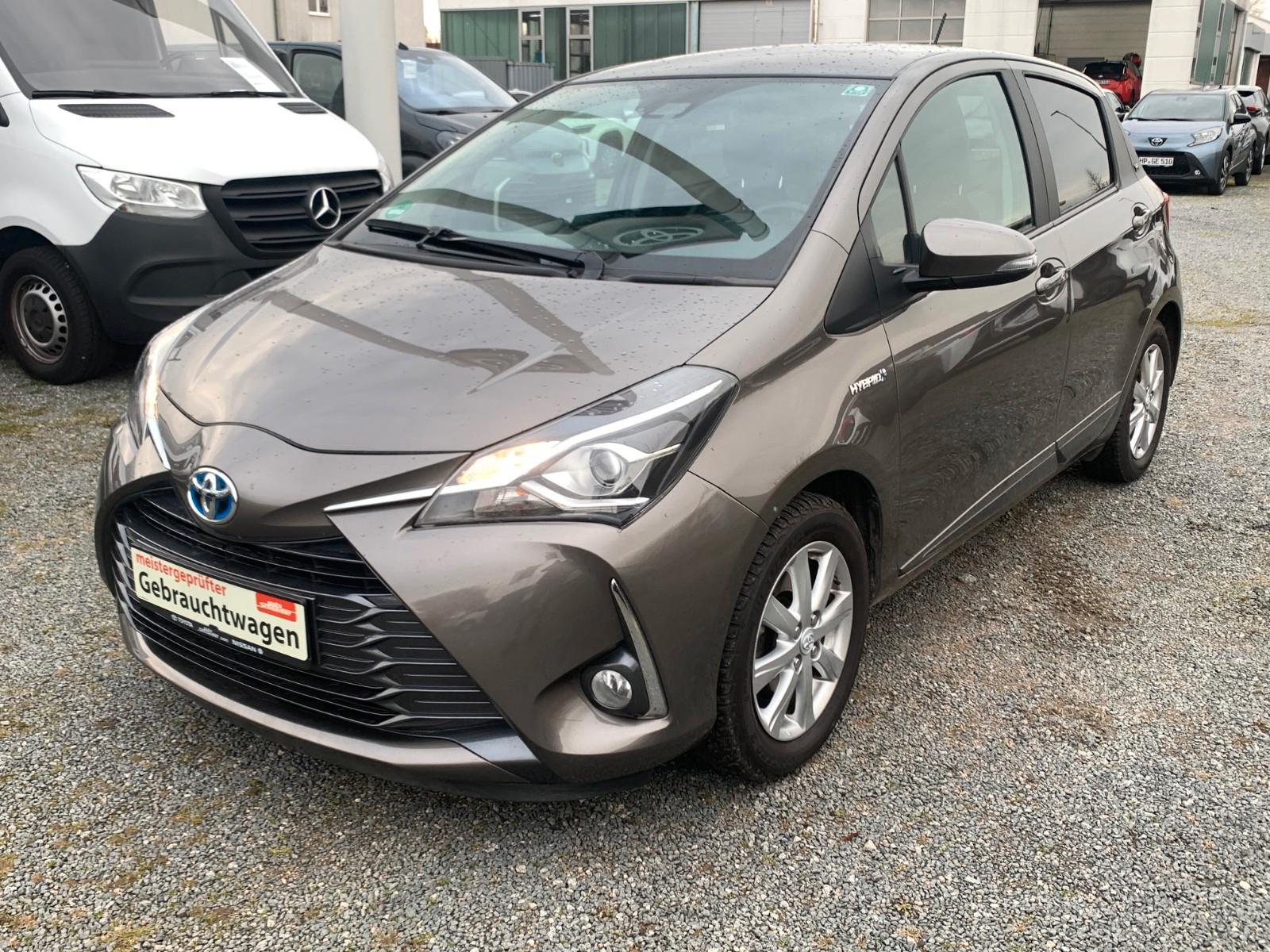 Toyota Yaris Hybrid 1.5 VVT-i Y20 Team Deutschland