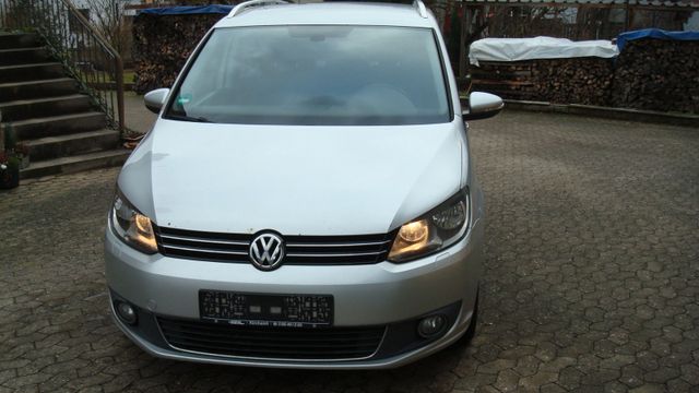 Volkswagen Touran Highline BMT