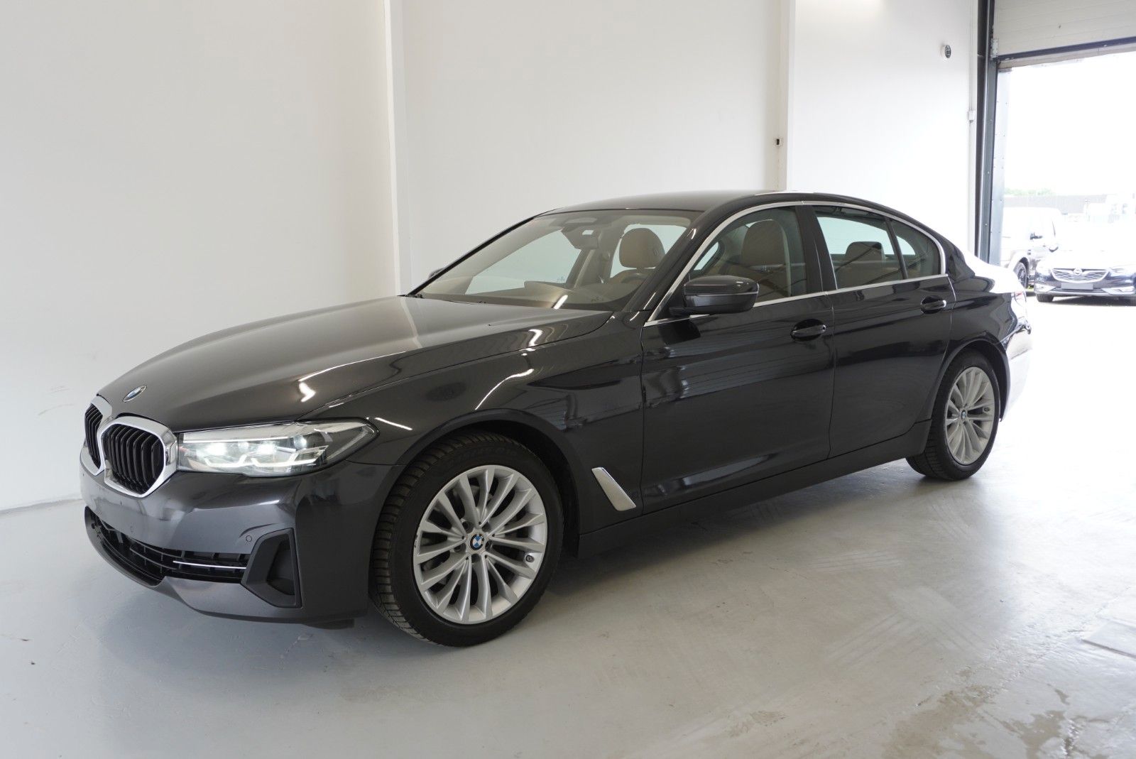 BMW 520D 2,0 AUT. Facelift model *Top Zustand*