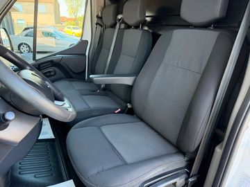 Renault Master - 11