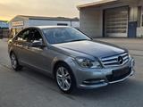 Mercedes-Benz C 180 C Limousine C 180 CGI  TÜV & SERVICE NEU - gebrauchte Mercedes-Benz C 180 aus dem Jahr 2013