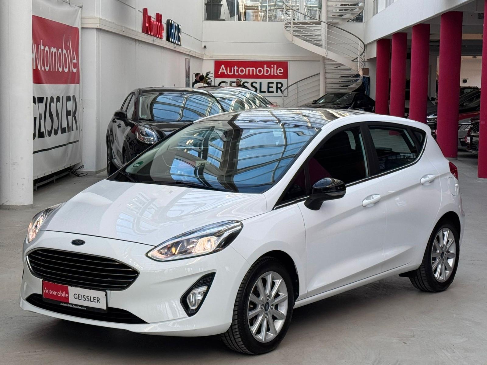 Ford Fiesta Titanium Sitzhzg PDC AppLink heizbare FS