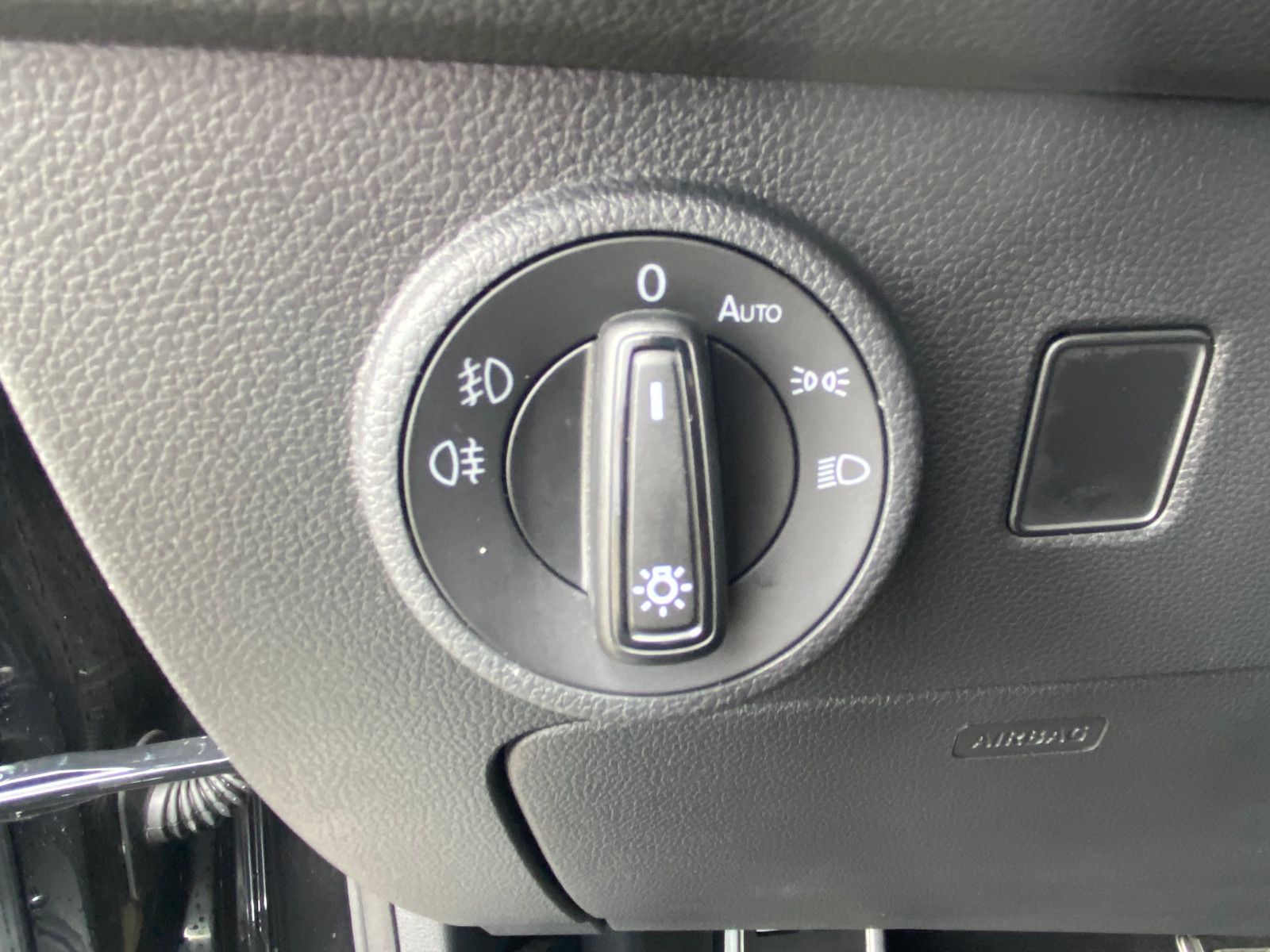 Fahrzeugabbildung CUPRA Ateca 2,0 TSI DSG VZ 4Drive *NAVI *AHZV *Winterp