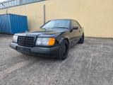 Mercedes-Benz Mercedes Benz w124 230 Coupé / 040 schwarz... - Mercedes-Benz in Magdeburg: 1.0