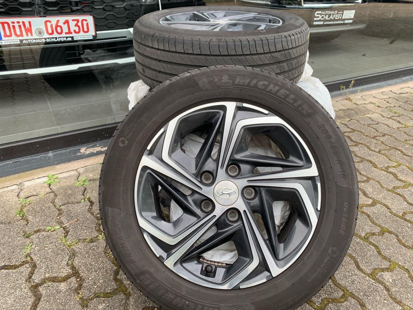 Fahrzeugabbildung Hyundai i30 1.0 T-GDI Edition 30 8x bereift