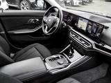 BMW 320e LED+AHK+DAB+SHZ+WIDESCREEN - BMW 320 mit Hybrid-Antrieb: Limousine