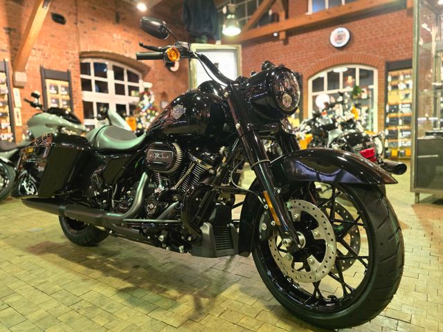 Harley-Davidson FLHRXS Road King Special