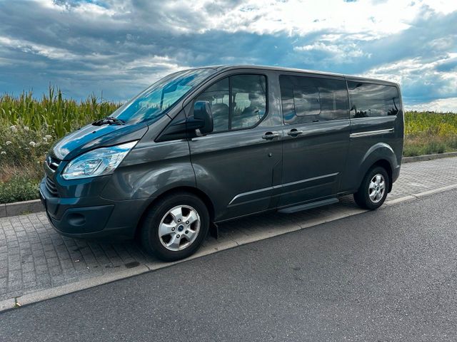 Ford Tourneo Custom Titanium L2 Automatik aus 1.Hand