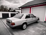 Mercedes-Benz E 230 - Mercedes-Benz E 230 in München
