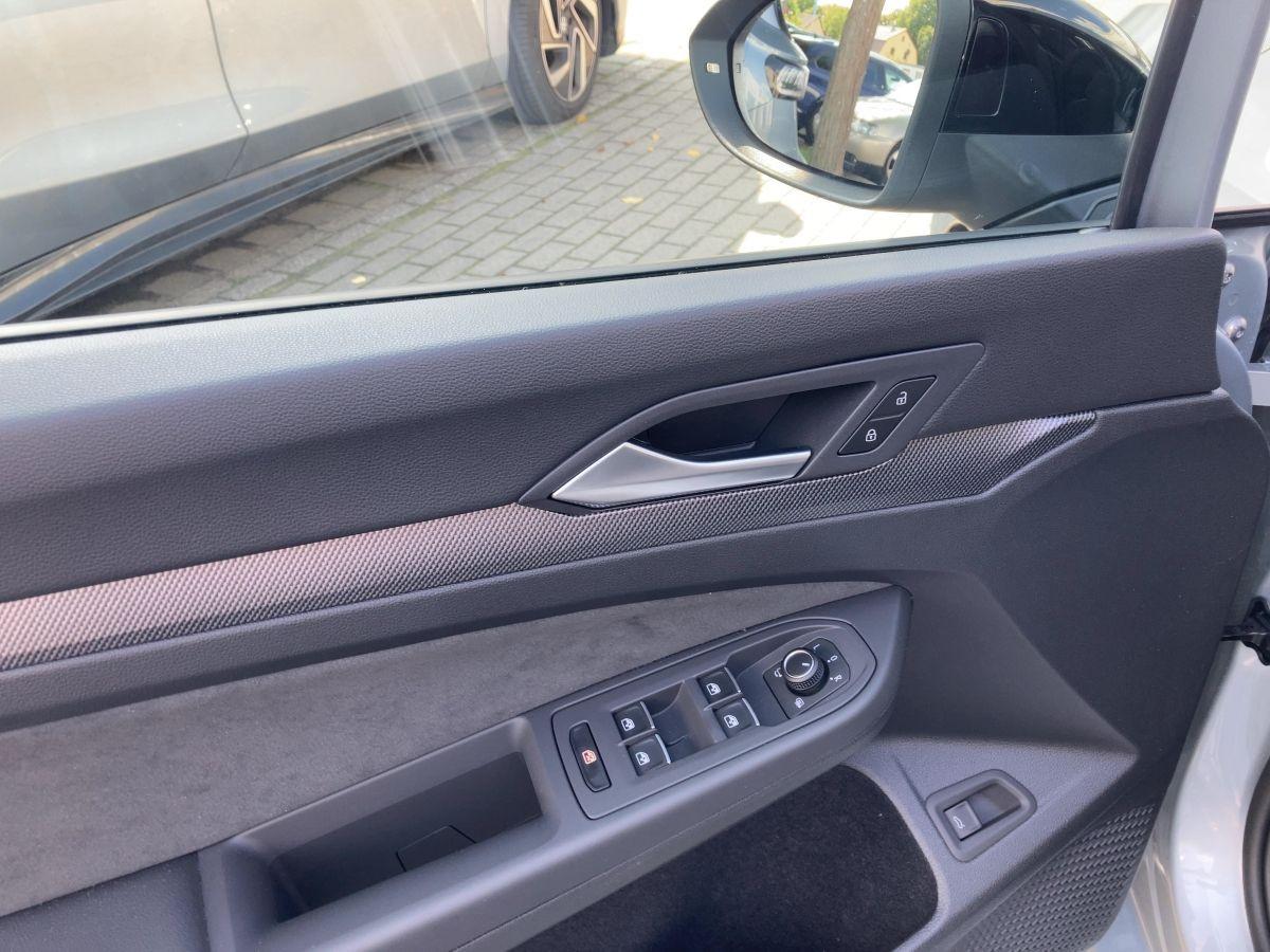 Volkswagen Golf Variant 2.0 TSI DSG 4MOTION R-Line HuD AHK 
