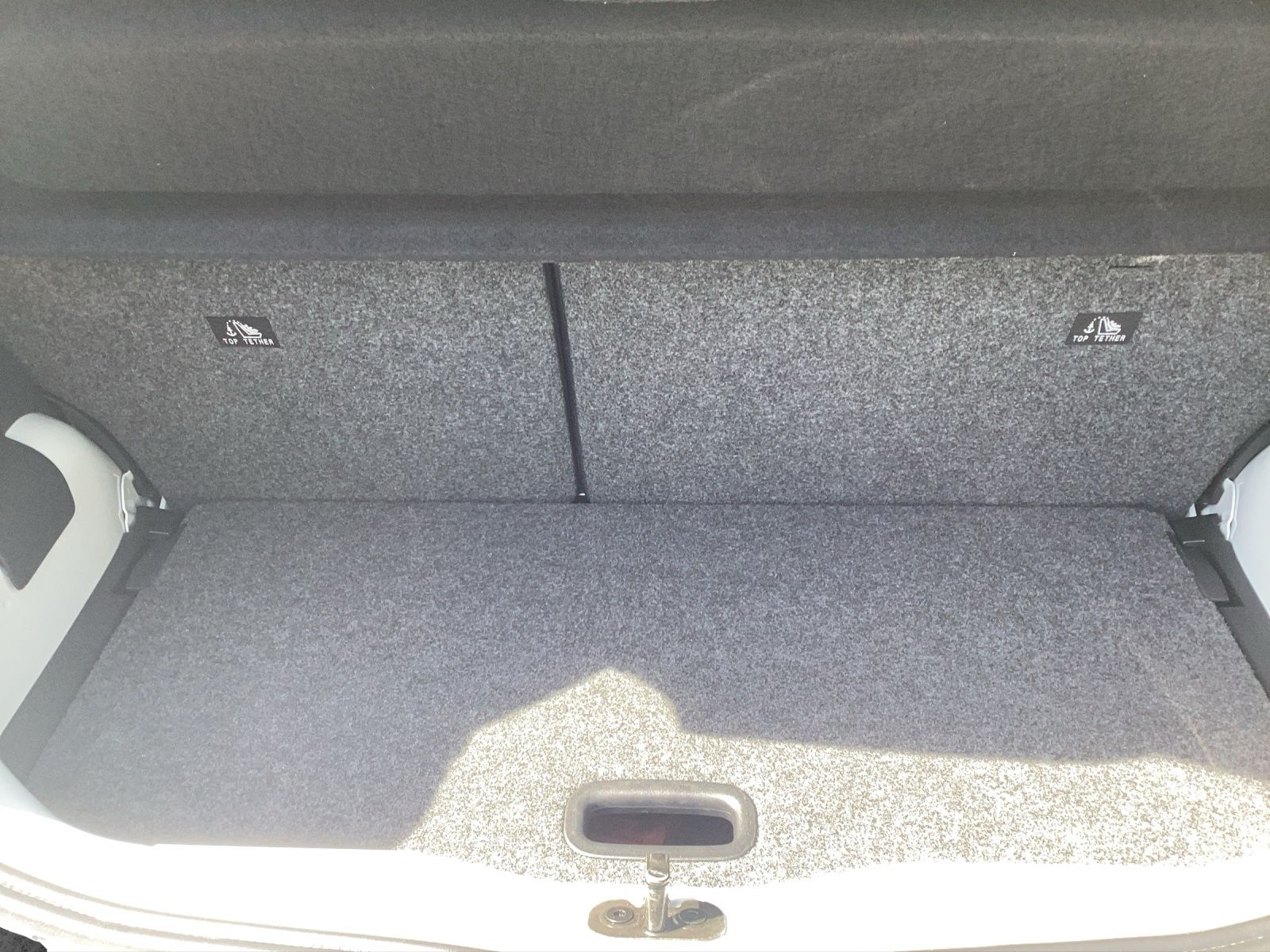 Fahrzeugabbildung Volkswagen up! 1.0 move Climatronic RFK DAB SH
