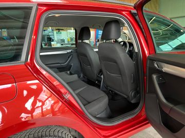 Skoda Octavia Combi Ambition 4x4 *ACC*PDC*