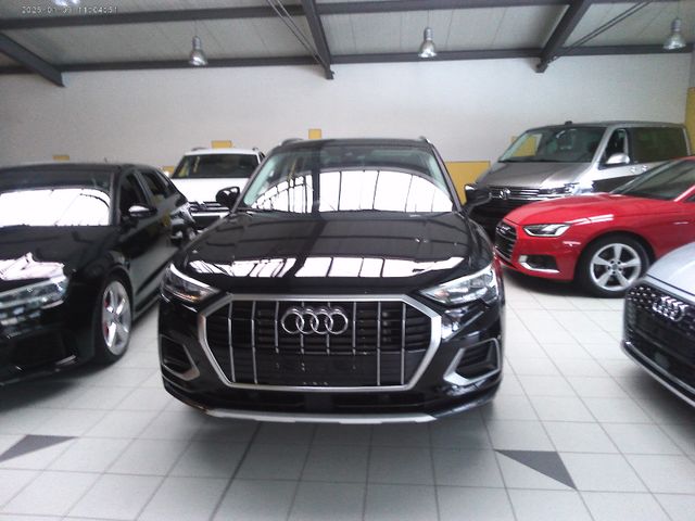 Audi Q3 35 TDI advanced/LED/NAVI/RFK/SH/AHK