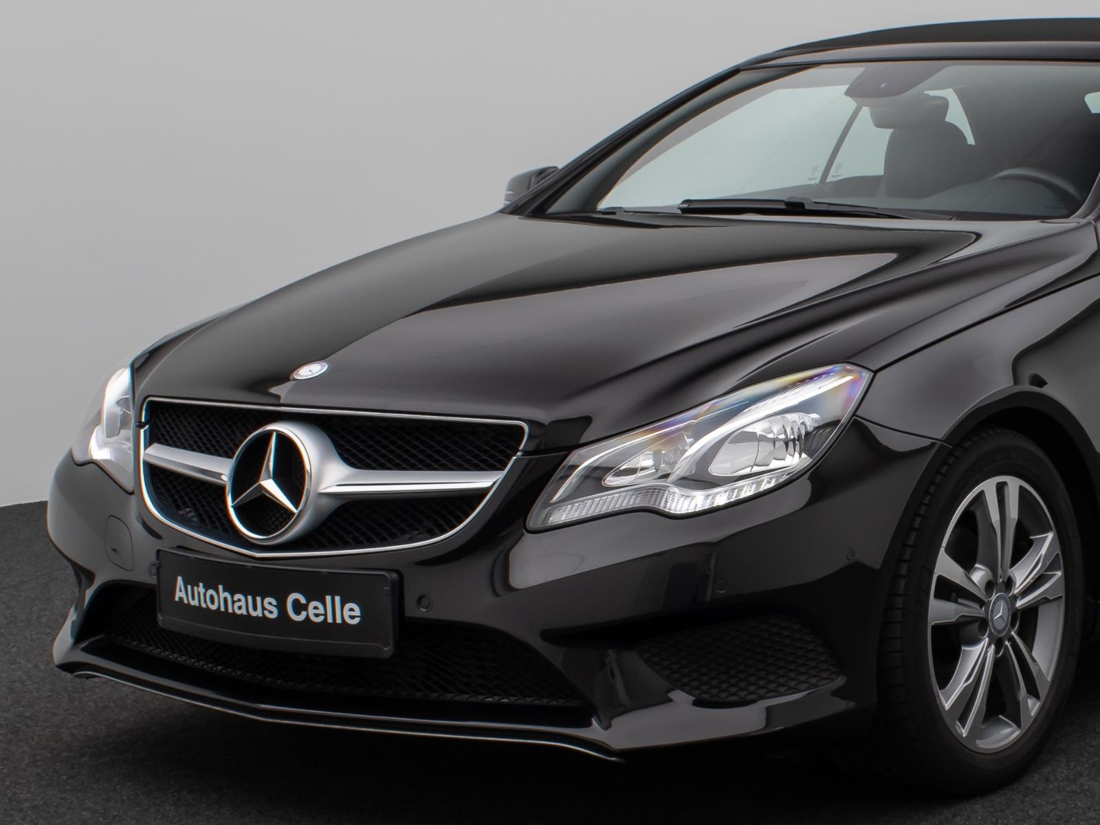 Mercedes-Benz E 200 Cabrio LED Sitzhzg Navi PDC Tempomat Leder