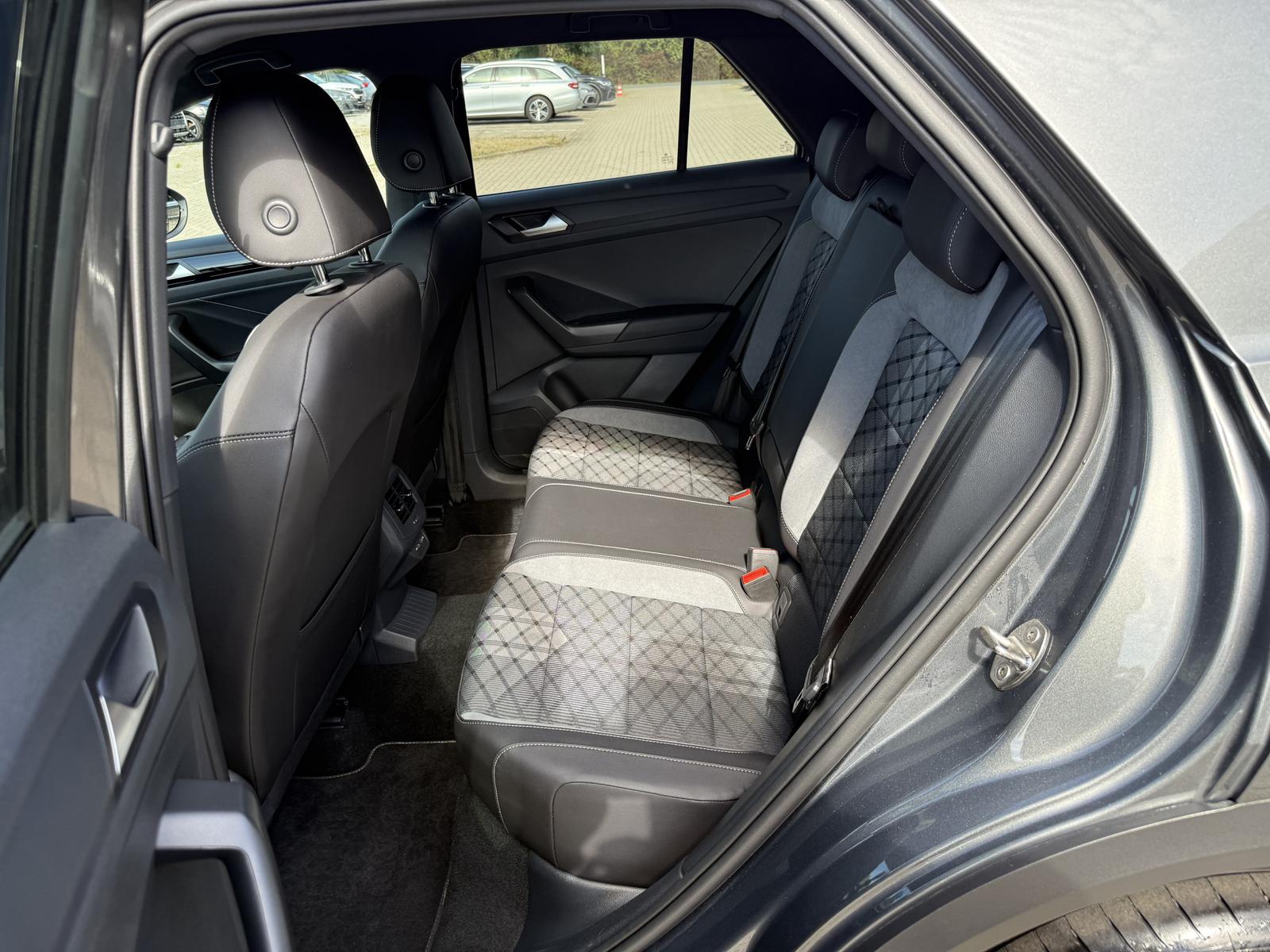 Volkswagen T-Roc R-Line,18-Zoll,IQ-Drive,R.Kam,Kessy,Side., миниатюра 21