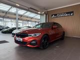 BMW 330e xDrive *M-Sport/AHK/HUD/LASER/CAM/PANO/SHZ* - mit Hybrid-Antrieb: Orange, Limousine